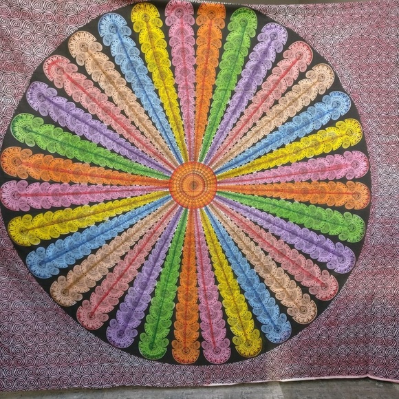 Other - 🎉Rainbow color Multiuse Tapestry Spread. Unique🎁